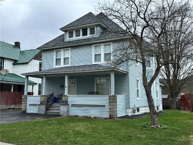 8 Howell Street