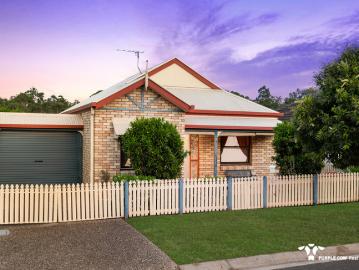 House to rent in Bribie Island - Parking