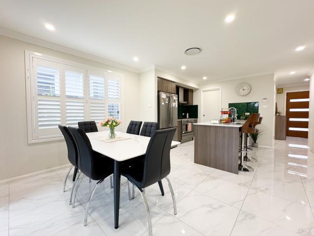 8 Jaclyn Street JORDAN SPRINGS, NSW 2747