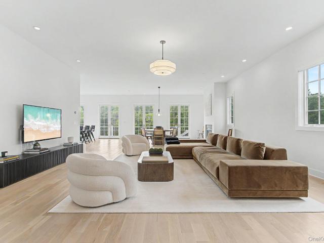 8 Jasmine Lane