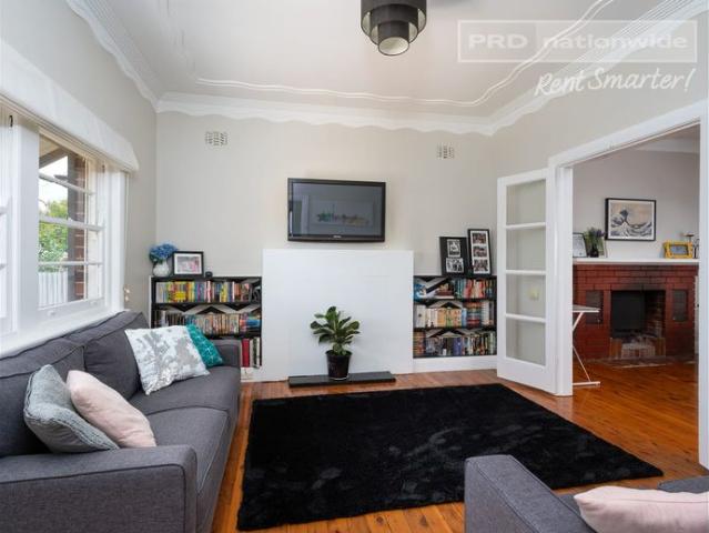 8 Jarick Street, Turvey Park