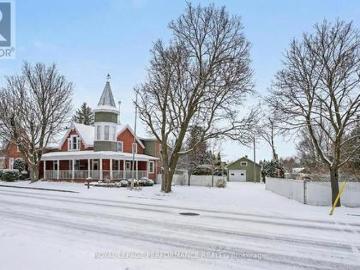 8 John Street, Champlain, ON, K0B 1K0 house for sale | Listing ID X12893 | Royal LePage