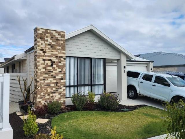 8 Kaiser Avenue, ALKIMOS, WA 6038