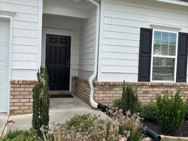 8 Kayla Drive NW