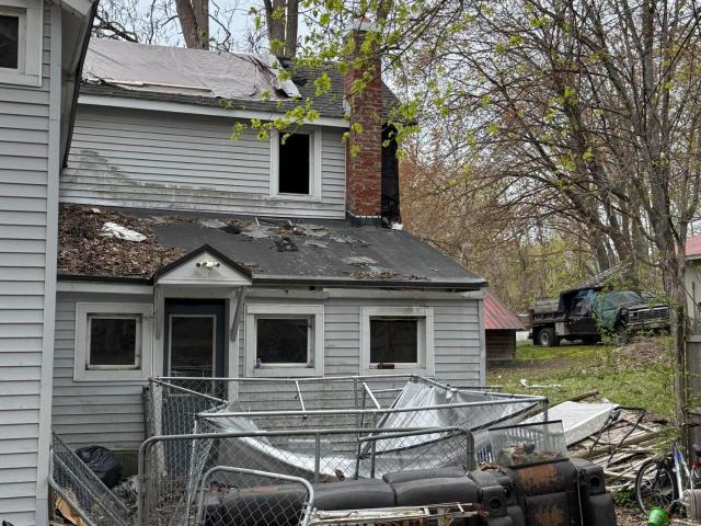 8 Keating Avenue