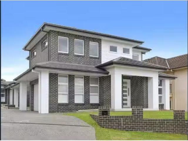 8 Keira Street, Mount Keira House for rent Listed by Property.