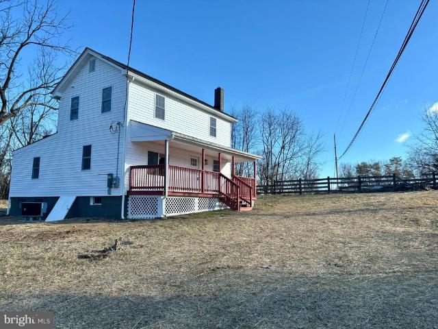 8 Kerns Lane