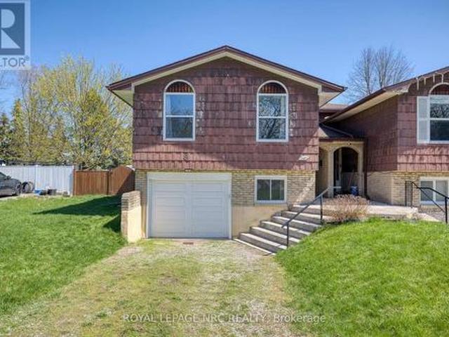 8 Kerwin Gate, St. Catharines Lakeport, ON, L2N 4J8 house for sale | Listing ID X13710 | Royal LePage