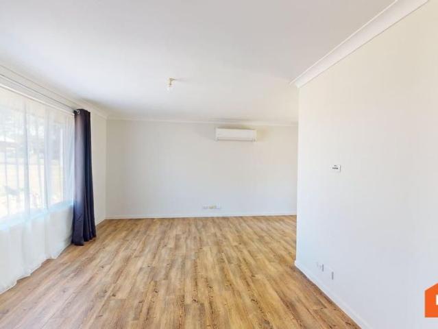 8 Kindlebark Drive, Medowie NSW 2318