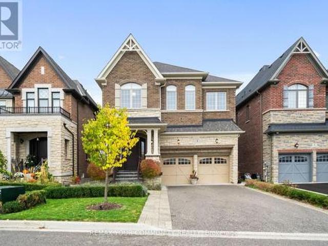 8 King Boulevard, King, ON, L7B 0P4 house for sale | Listing ID N13512 | Royal LePage