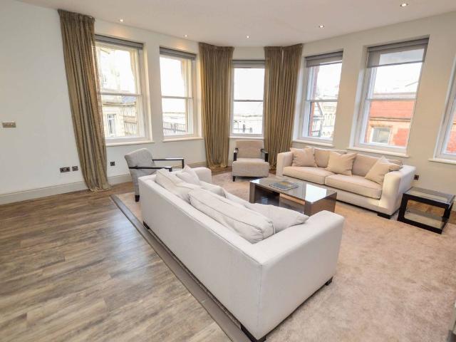 8 King Street, Deansgate, Manchester M2, 2 bed flat to rent, £2,100 pcm | PrimeLocation