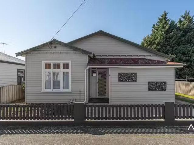 8 Kinross Road, Invermay, TAS 7248
