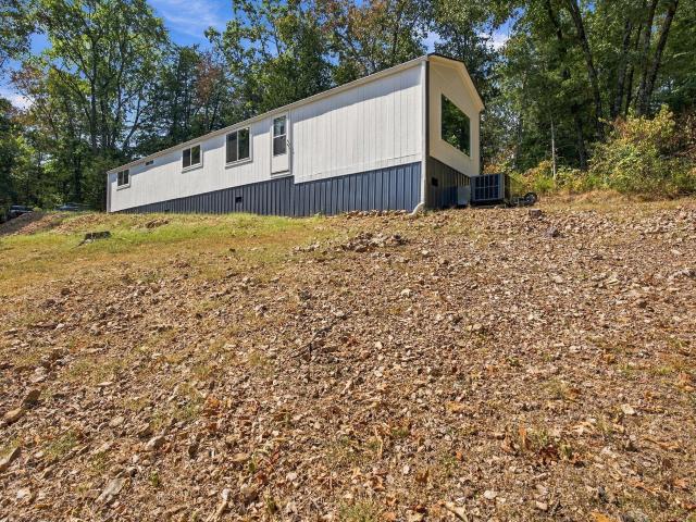 8 Lake Forest Drive