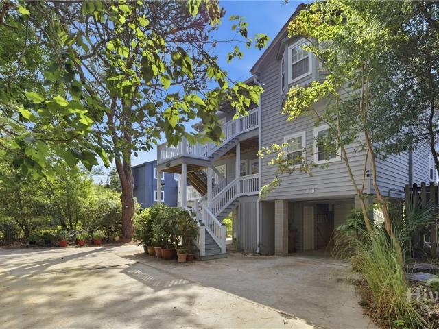 8 Lighthouse Lane B