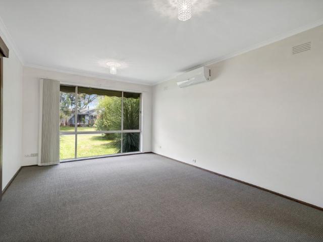 8 Lime Cres Lara