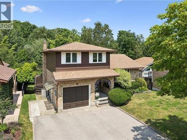 8 Perin Place, Kitchener, ON, N2P 1L5 house for sale | Listing ID 40850 | Royal LePage