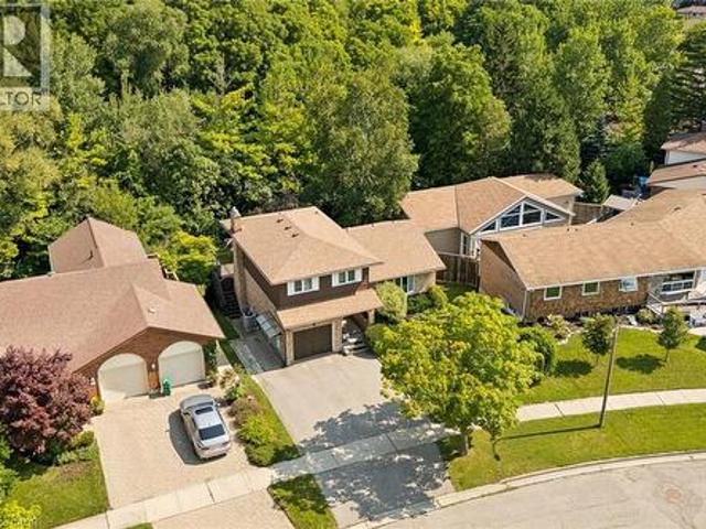 8 Perin Place, Kitchener, ON, N2P 1L5 house for sale | Listing ID 40854 | Royal LePage