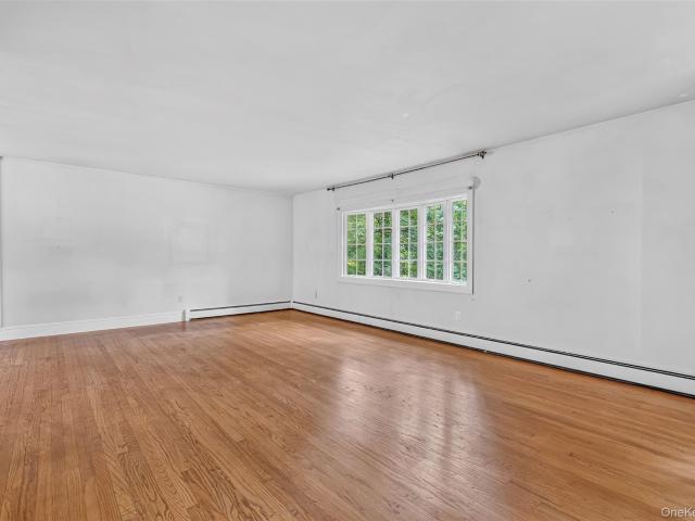 8 Peter Avenue