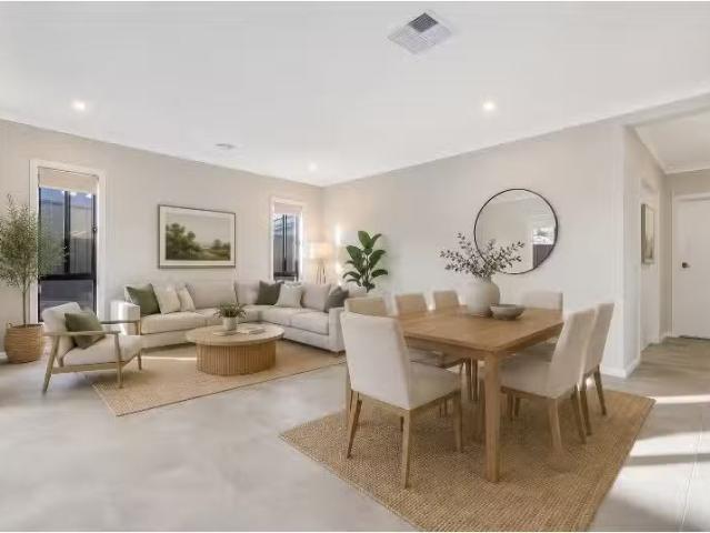 8 Picton Court, THURGOONA House for rent Listed by Rwac Leasi.
