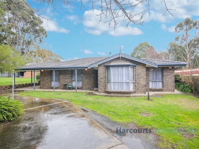 8 Pope Street, MOUNT BARKER, SA 5251