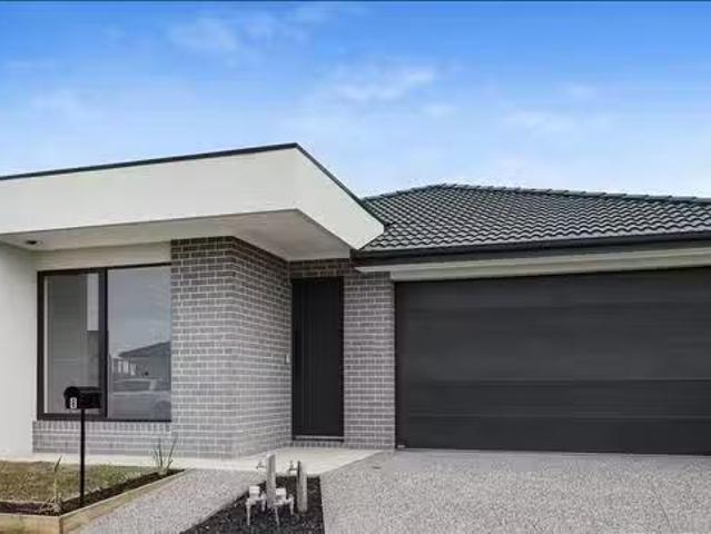 8 Portswood Drive, Donnybrook, VIC 3064