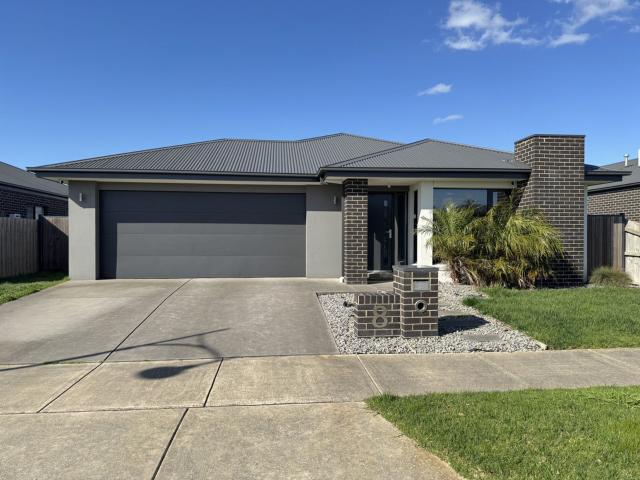 8 Princeton Way Traralgon