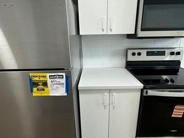 8 R1 145 Macgregor Crescent, Waterloo