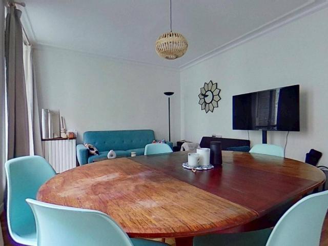 8 rue Lebon Paris 75017 T3 Meublé 2100 €CC