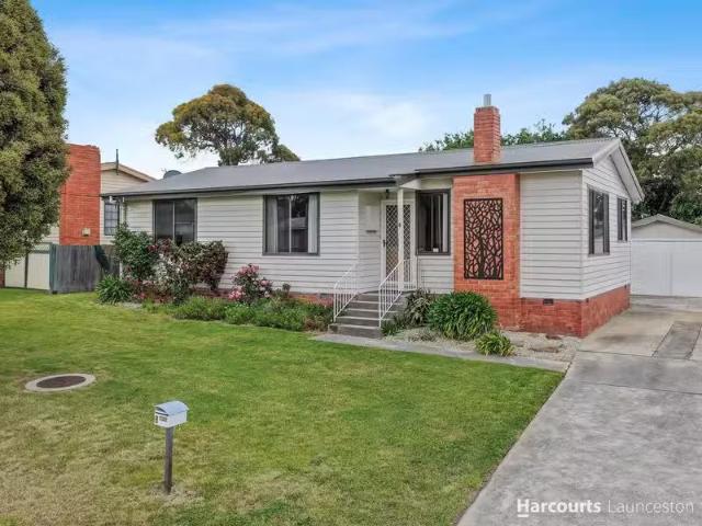8 Renfern Street, WAVERLEY, TAS 7250 House for Rent