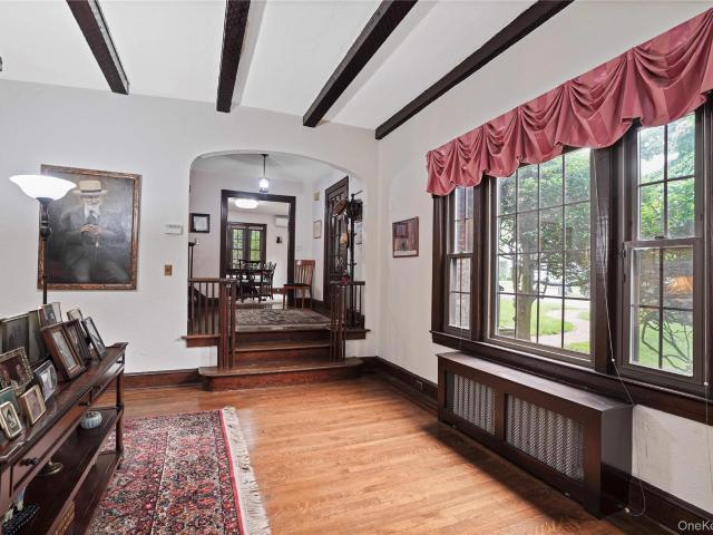 8 Ritchey Place