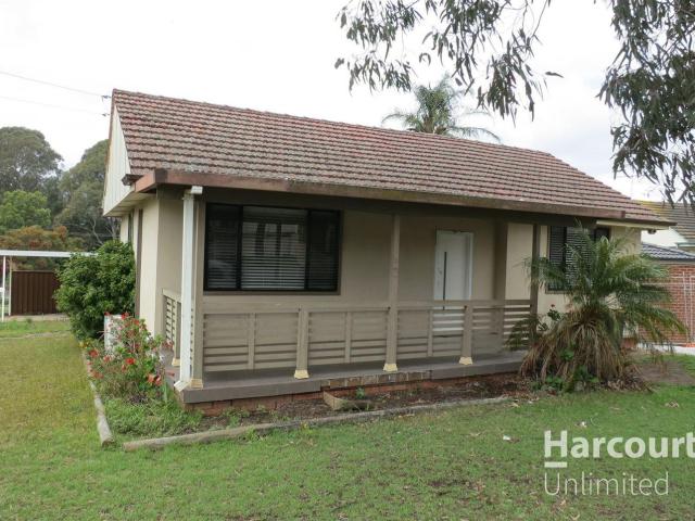 8 Robina Street, BLACKTOWN, NSW 2148