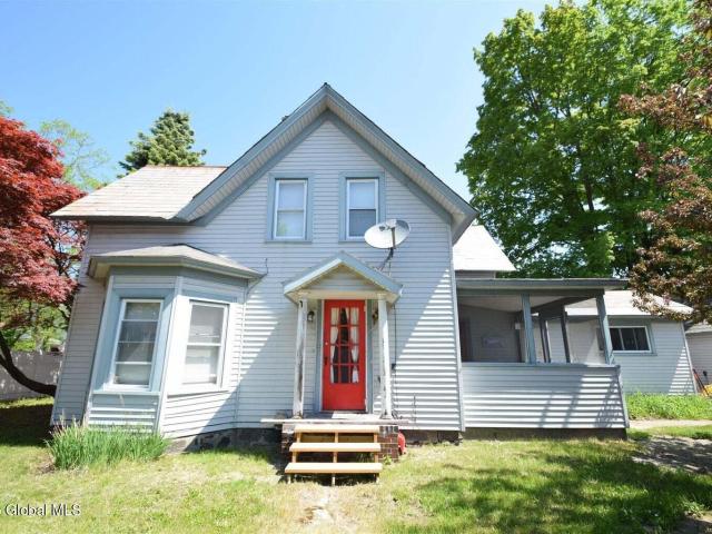 8 Stewart Avenue
