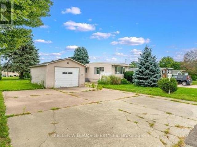 8 Stewart Street, Strathroy Caradoc Se, ON, N7G 3K8 house for sale | Listing ID X13709 | Royal LePage