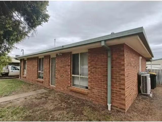 8 Stockings Crescent, GILGANDRA House for rent Listed by Kath.
