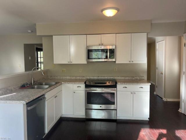 8 Sumner CT