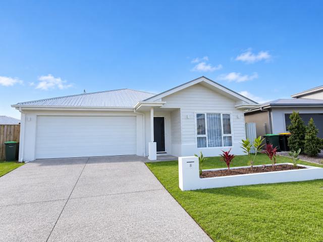 8 Sunflower Crescent, NIRIMBA, QLD 4551