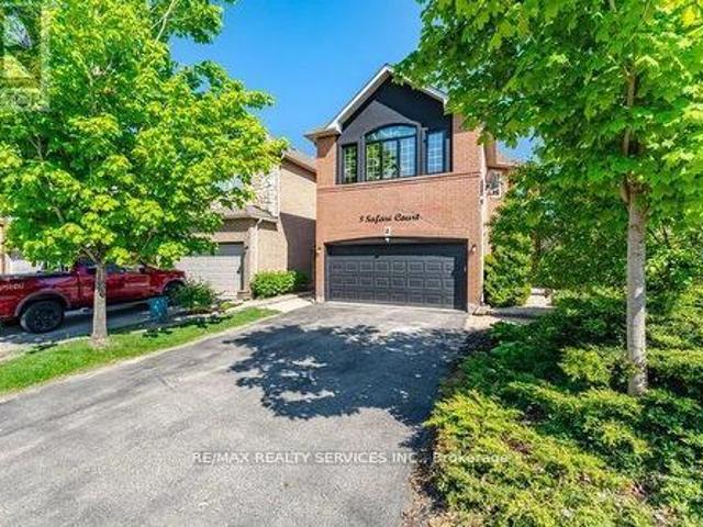 8 Safari Court, Brampton, ON, L7A 1G8 house for sale | Listing ID W13605 | Royal LePage