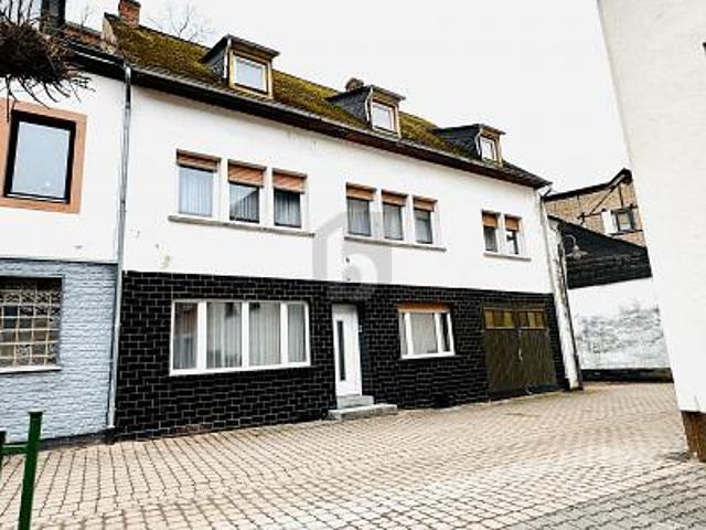 8 Schlafzimmer Haus Neumagen Deutschland 103427675