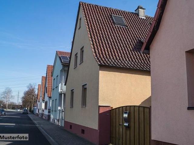 8 Schlafzimmer Haus Altenholz Deutschland 105088913