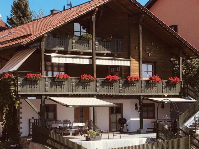 8 Schlafzimmer Haus Bogen Deutschland 102206644