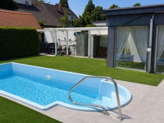 8 Schlafzimmer Haus Friedrichsdorf Friedrichsdorf 105463315