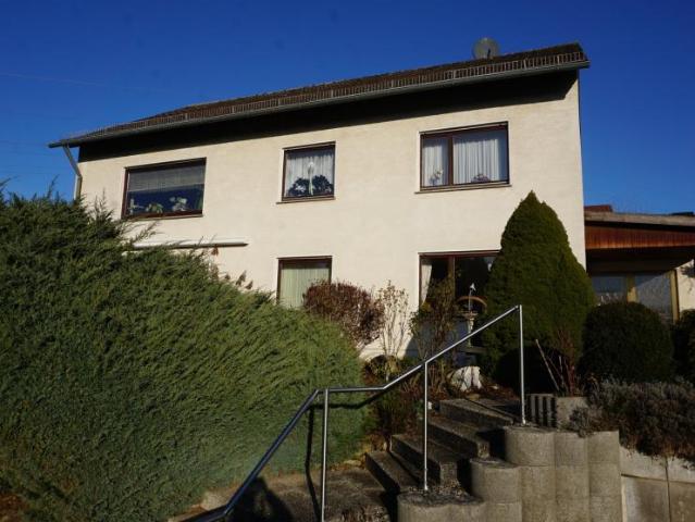 8 Schlafzimmer Haus Guxhagen Deutschland 104229795