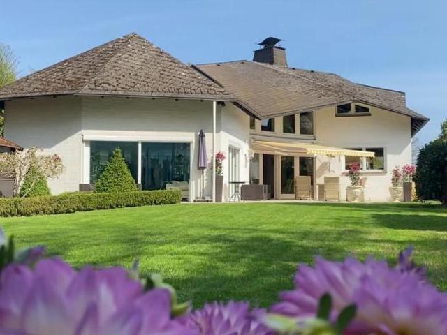 8 Schlafzimmer Haus Großburgwedel Großburgwedel 105654993