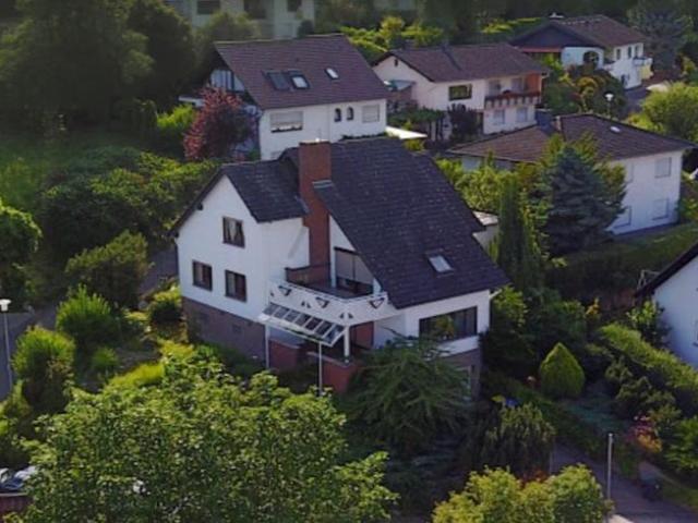 8 Schlafzimmer Haus Laubenheim Deutschland 103544204