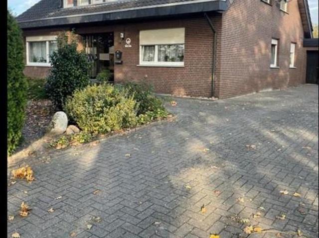 8 Schlafzimmer Haus Lorup Deutschland 103340835