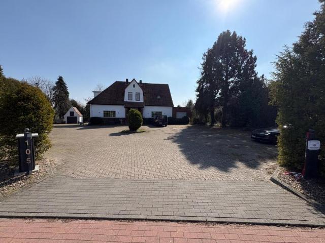 8 Schlafzimmer Haus Porta Westfalica Deutschland 102630475