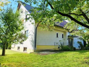 8 Schlafzimmer Haus Rattelsdorf Deutschland 103340305