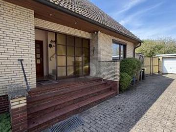 8 Schlafzimmer Haus Tornesch Deutschland 103154100