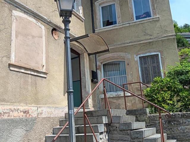 8 Schlafzimmer Haus Wallenfels Deutschland 80986364