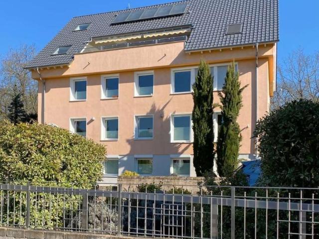 8 Schlafzimmer Haus Wiesbaden Deutschland 105033679